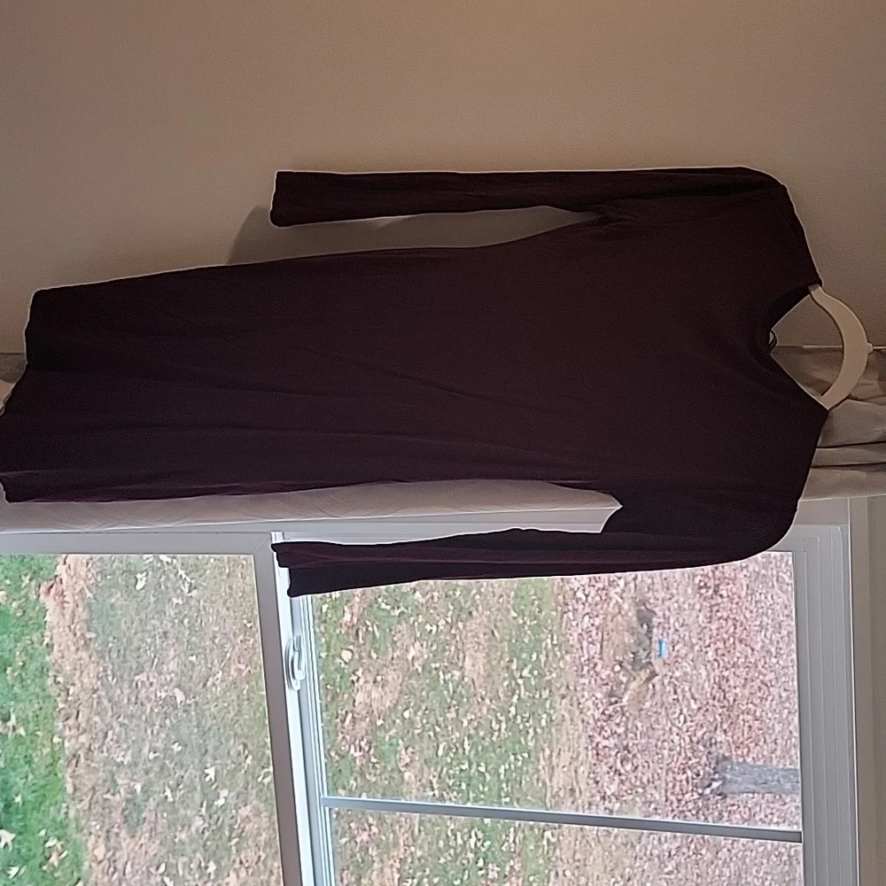 Dress - Picture 2 of 5